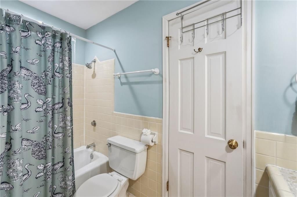 9932 Roe Avenue — photo 29