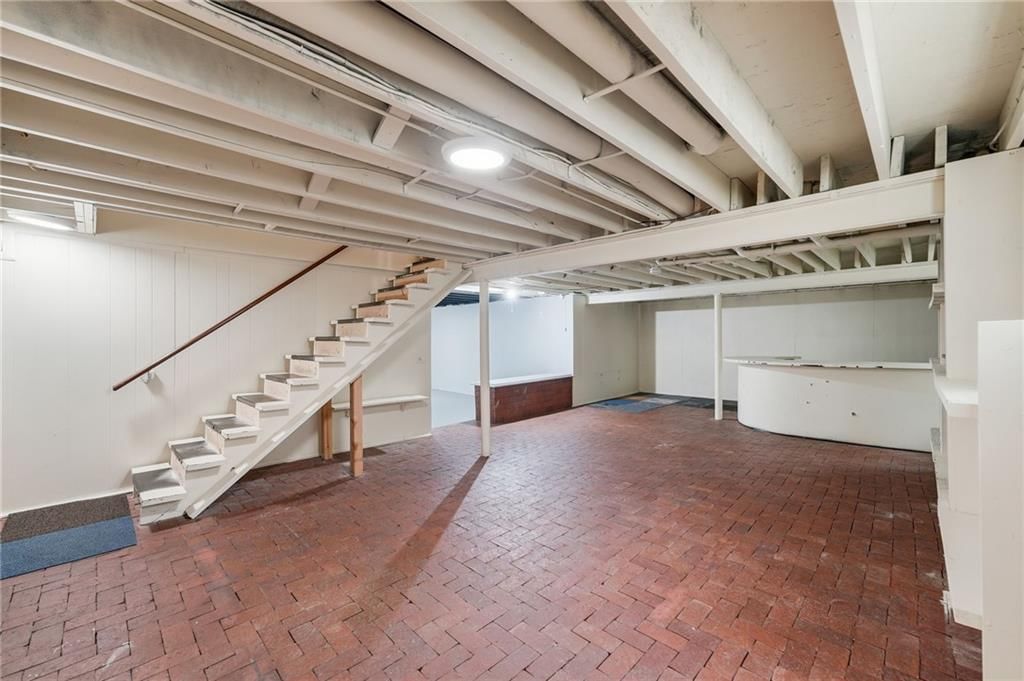 9932 Roe Avenue — photo 32