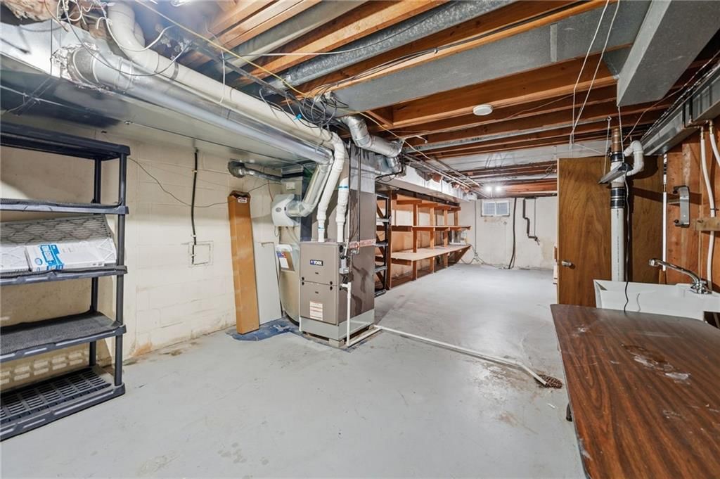 9932 Roe Avenue — photo 37