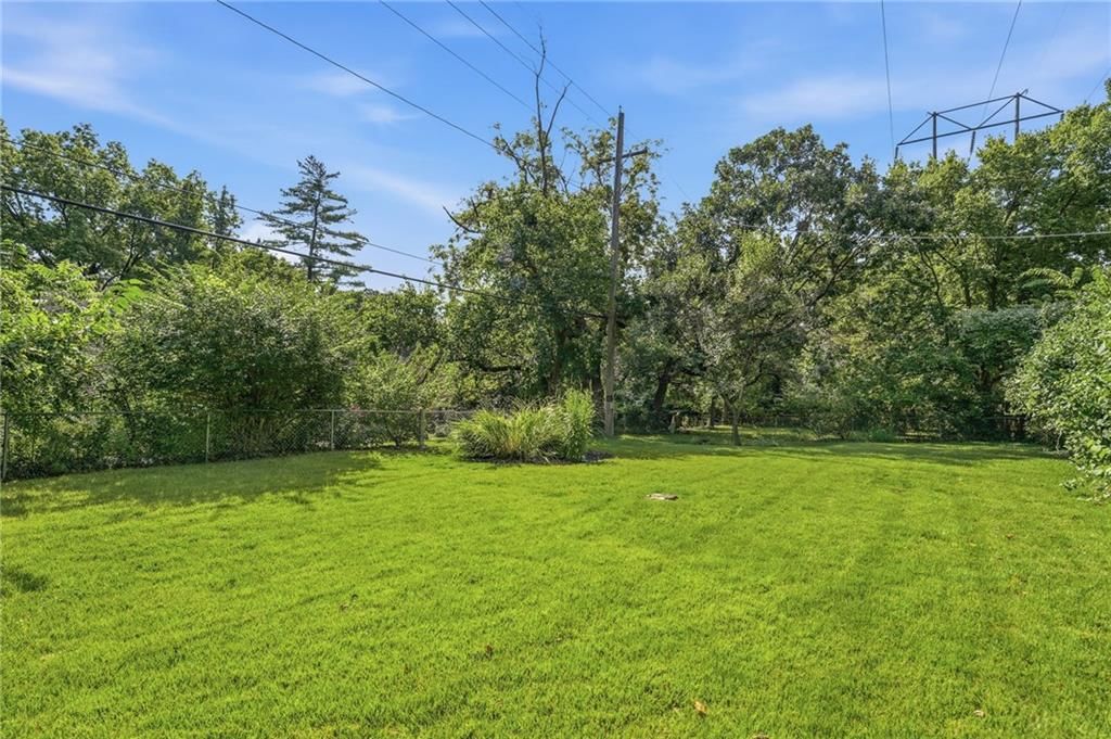 9932 Roe Avenue — photo 42