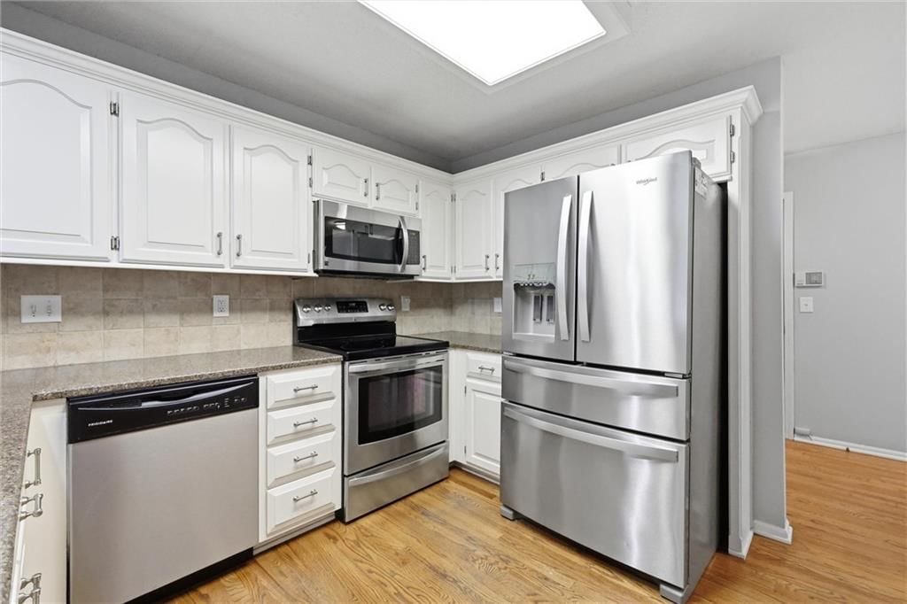 13644 W 58 Terrace — photo 9