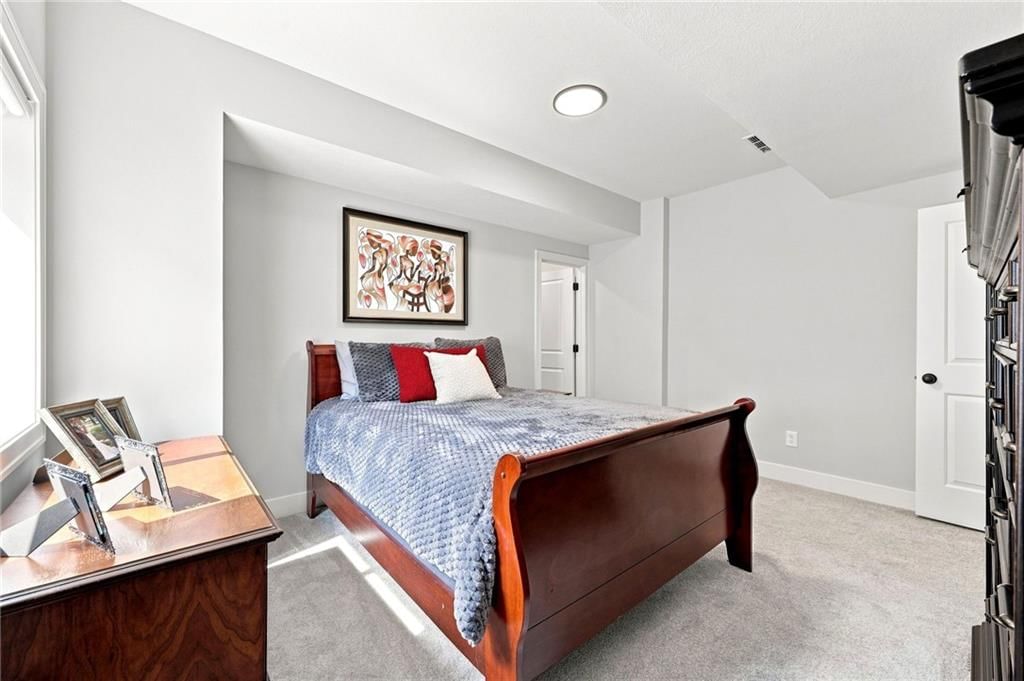 Photo 56 of 80 - 17401 Richards Street, Overland Park, KS 66221