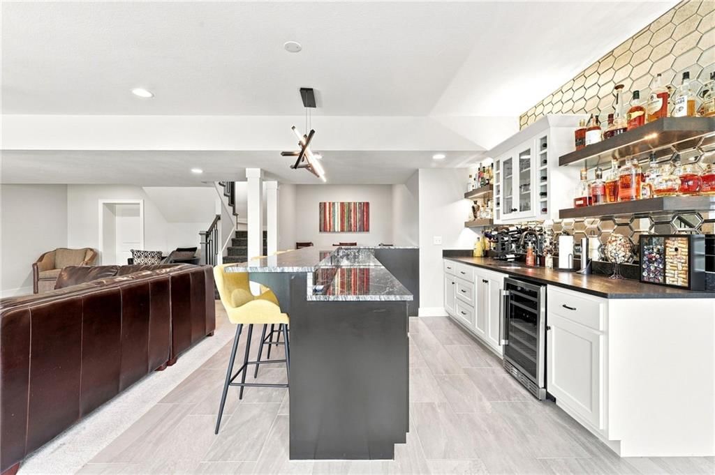 17401 Richards Street — photo 46