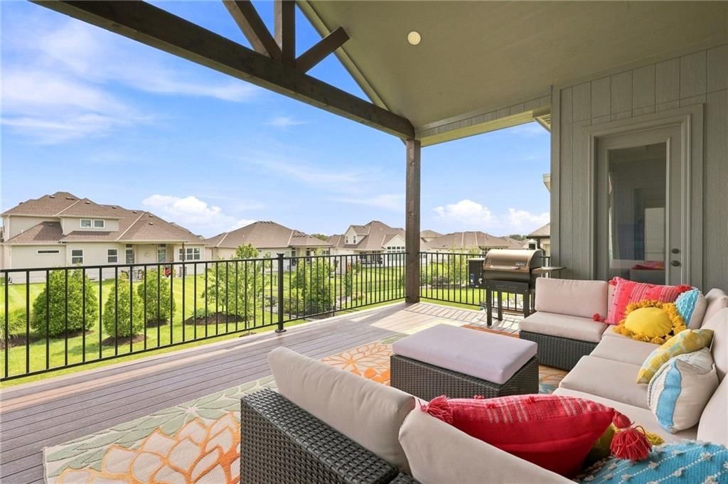 Photo 59 of 80 - 17401 Richards Street, Overland Park, KS 66221