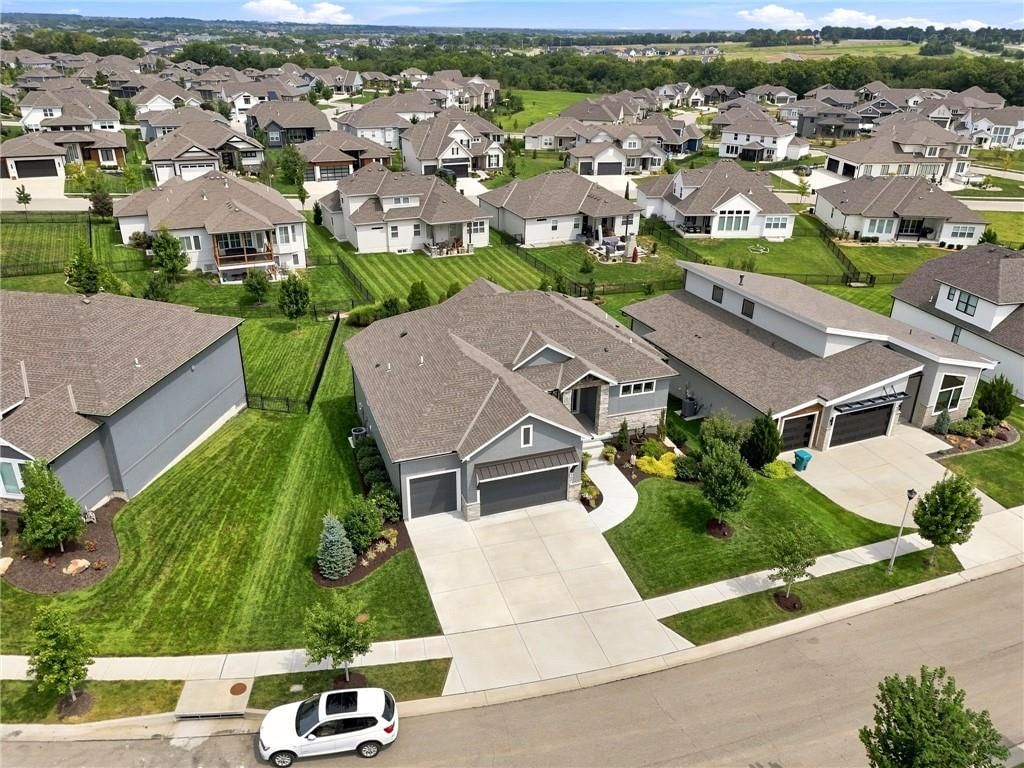 17401 Richards Street — photo 69
