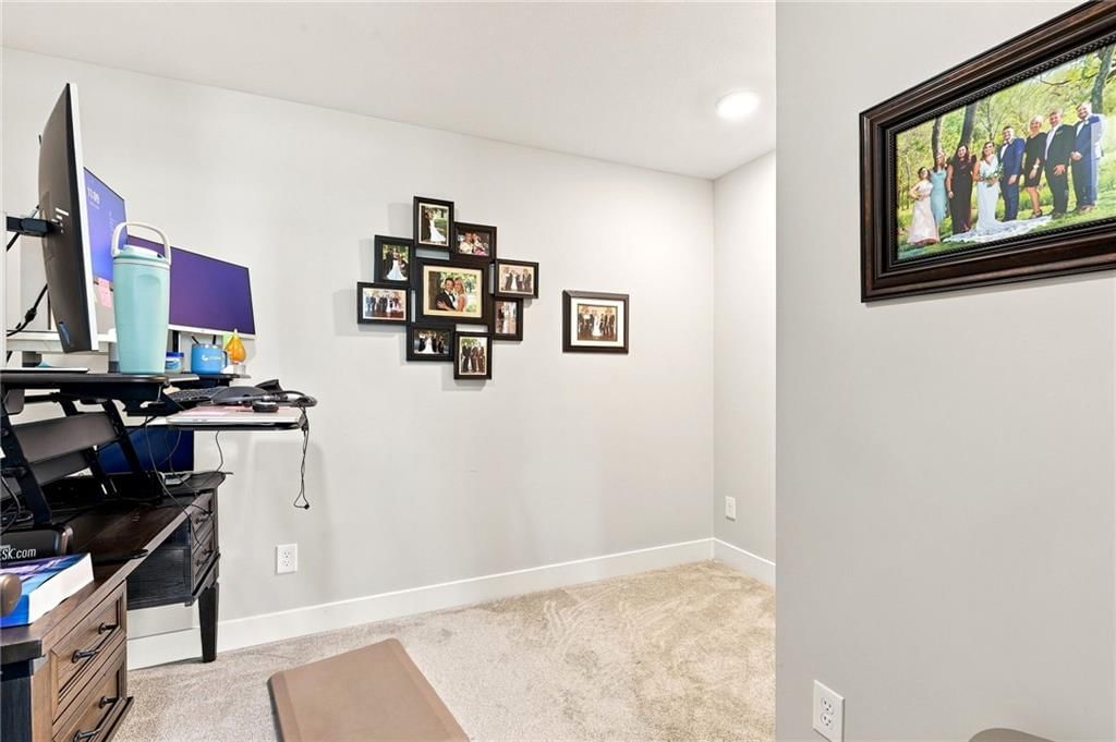 Photo 39 of 80 - 17401 Richards Street, Overland Park, KS 66221