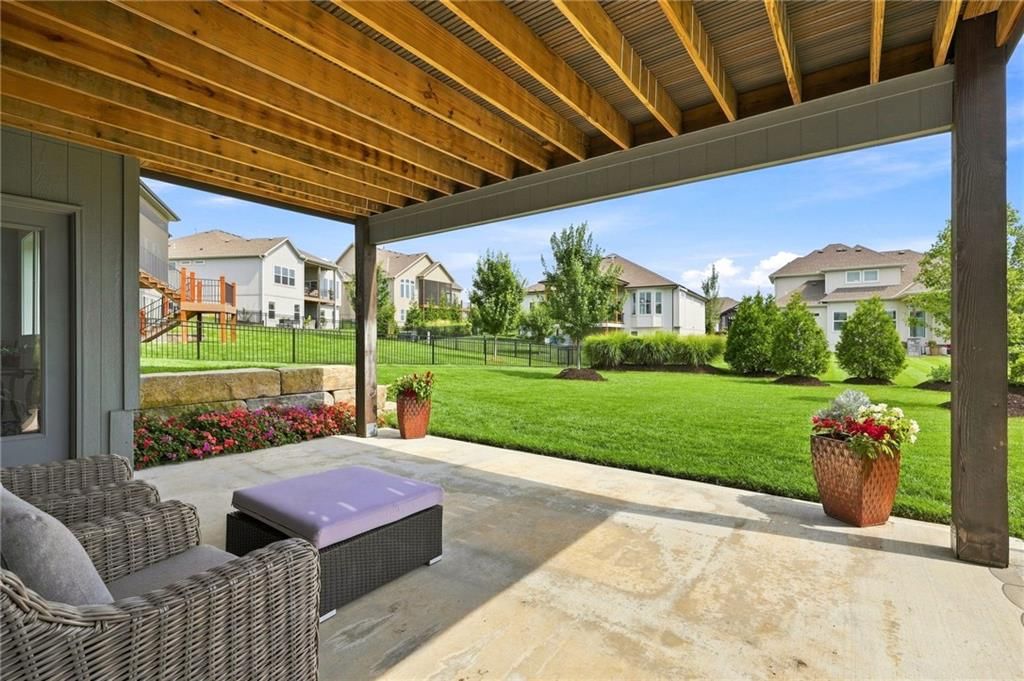 Photo 62 of 80 - 17401 Richards Street, Overland Park, KS 66221
