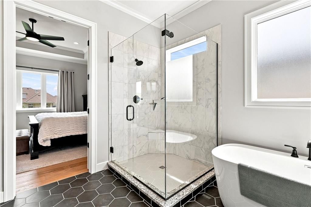 Photo 31 of 80 - 17401 Richards Street, Overland Park, KS 66221