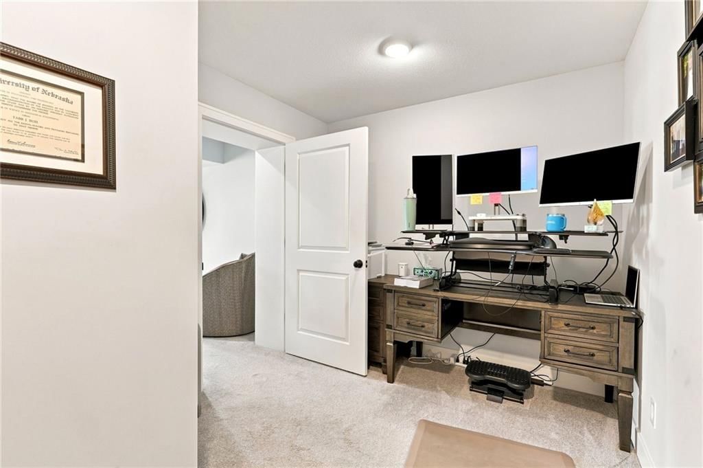 Photo 40 of 80 - 17401 Richards Street, Overland Park, KS 66221