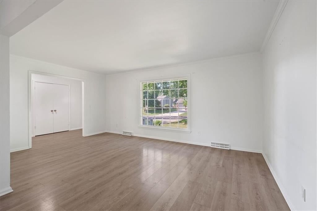 8812 W 95th Terrace — photo 5