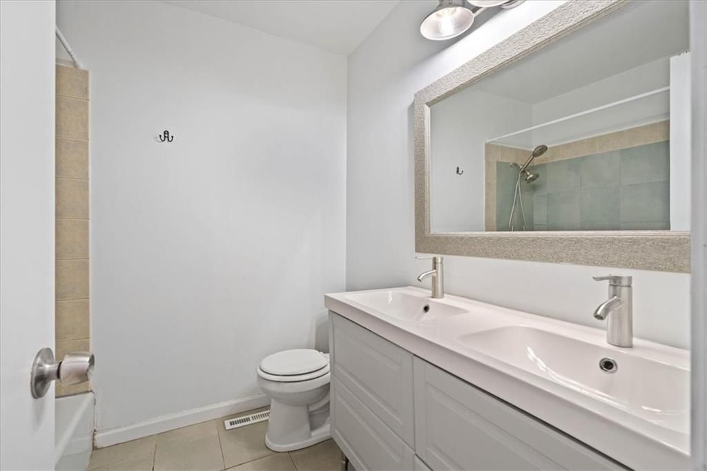 8812 W 95th Terrace — photo 14