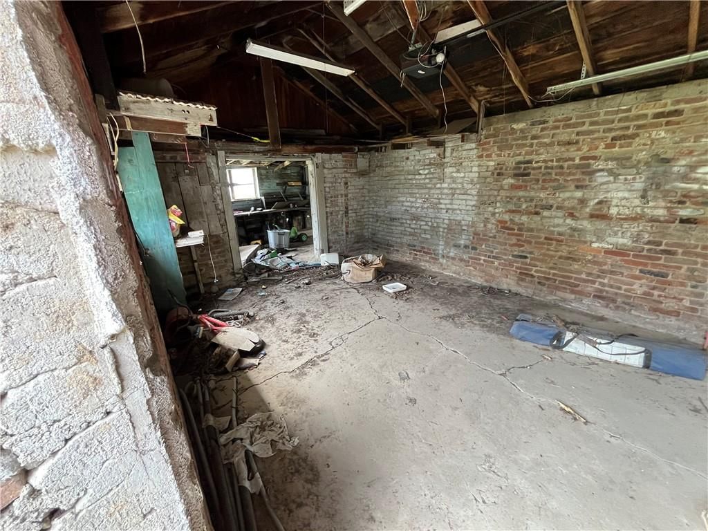 533 S Indiana Avenue — photo 7