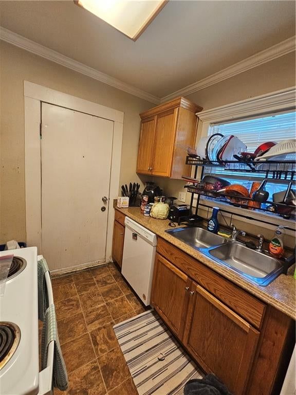 5126 Olive Street — photo 13