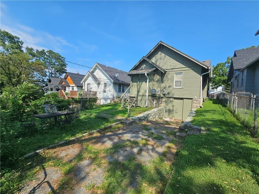 5126 Olive Street — photo 24