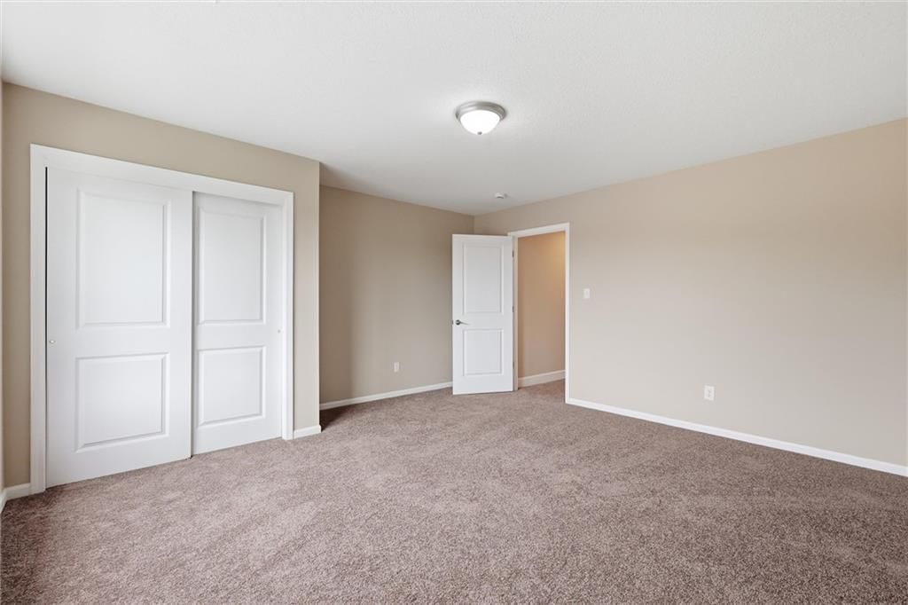 Photo 32 of 47 - 7402 Palmer Avenue, Kansas City, MO 64133
