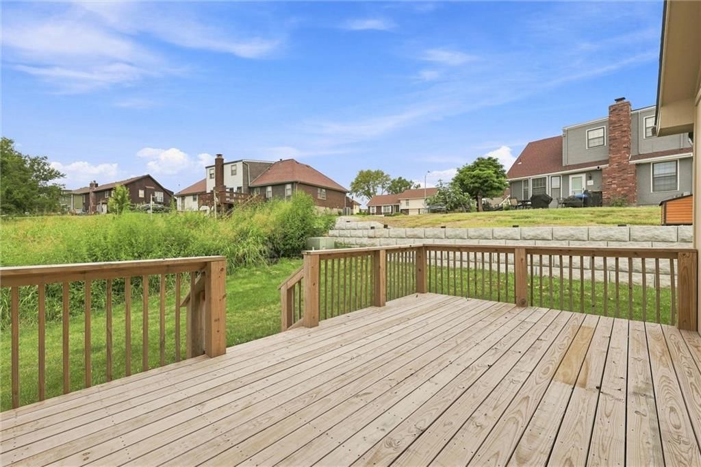 Photo 43 of 47 - 7402 Palmer Avenue, Kansas City, MO 64133