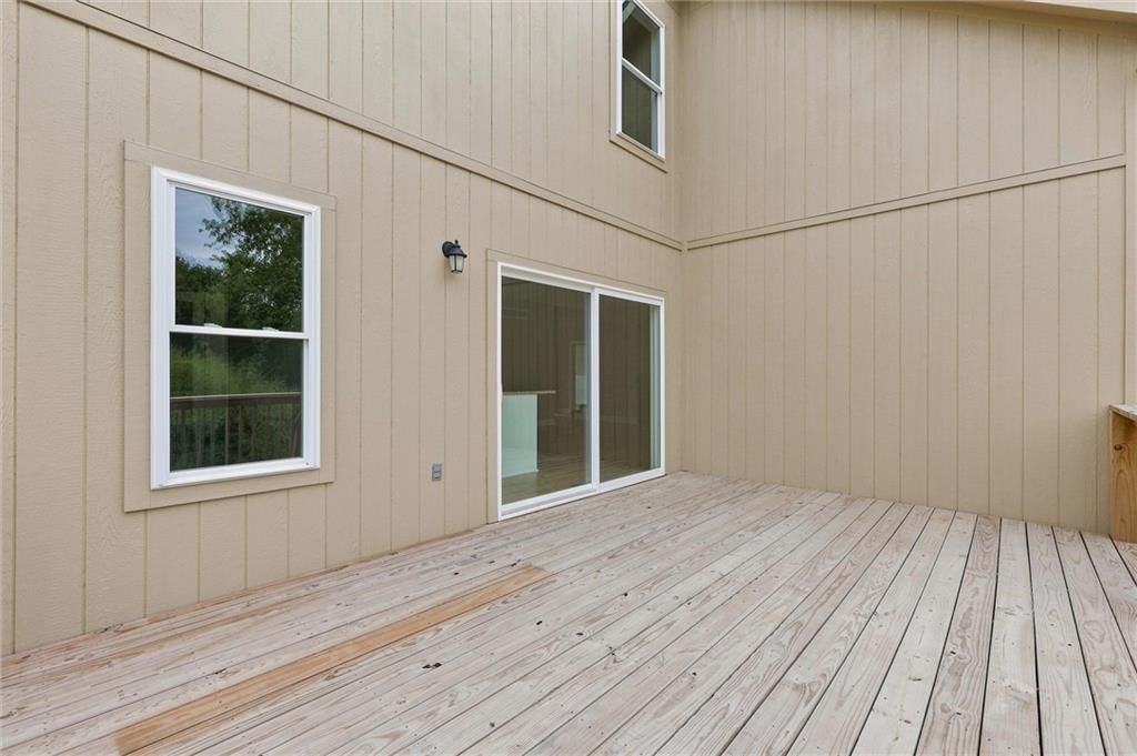 Photo 44 of 47 - 7402 Palmer Avenue, Kansas City, MO 64133