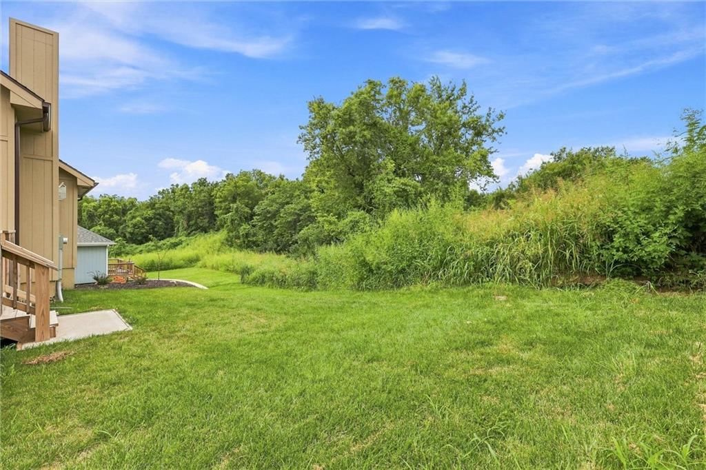 Photo 45 of 47 - 7402 Palmer Avenue, Kansas City, MO 64133