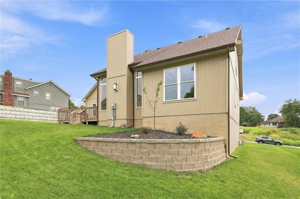 Photo 46 of 47 - 7402 Palmer Avenue, Kansas City, MO 64133