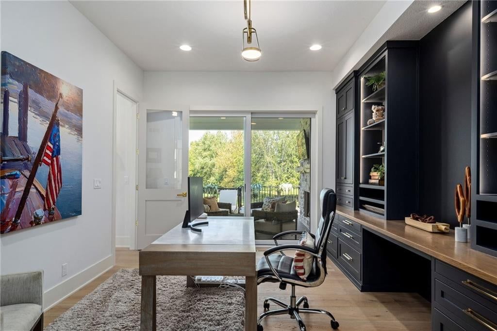 16801 Barton Street — photo 36