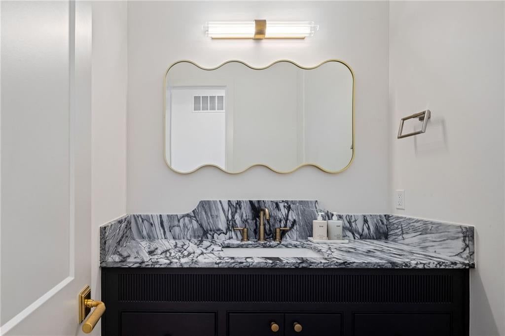 16801 Barton Street — photo 38