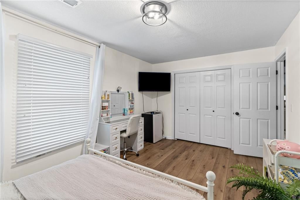 7419 N Booth Avenue — photo 28