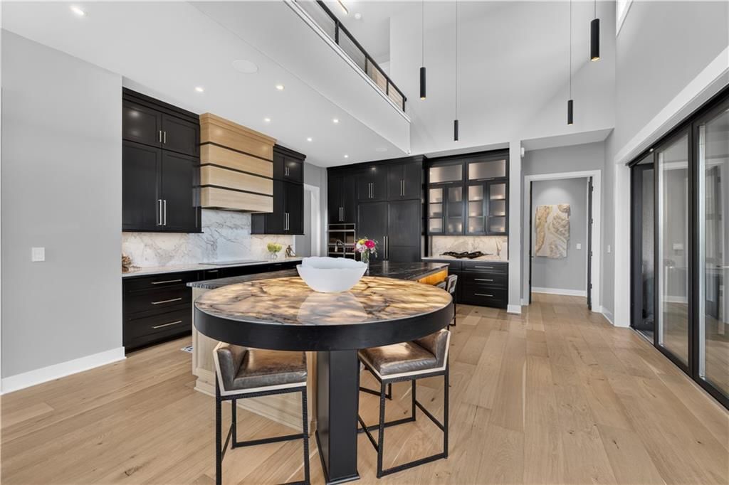 17329 Larsen Street — photo 16