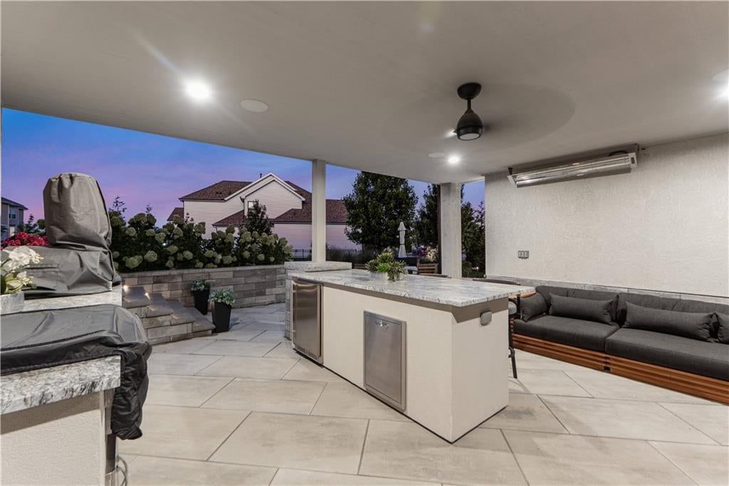 17329 Larsen Street — photo 74