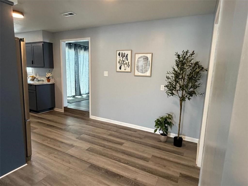 5757 S Mead Avenue — photo 19