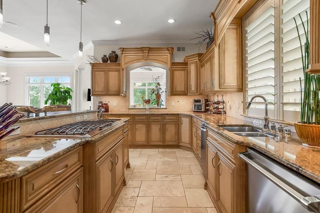 6006 Westshore Court — photo 22