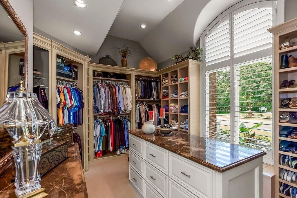 6006 Westshore Court — photo 32