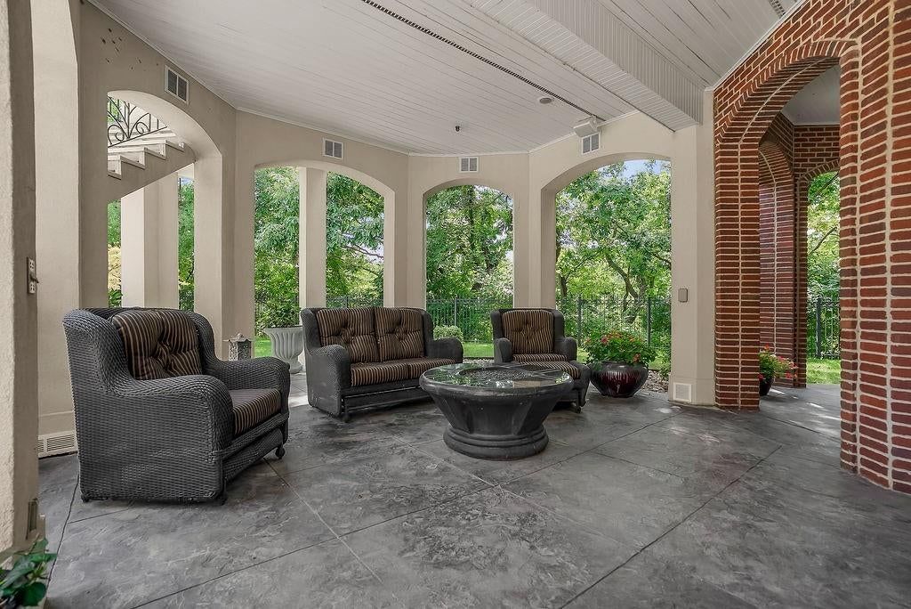 6006 Westshore Court — photo 74