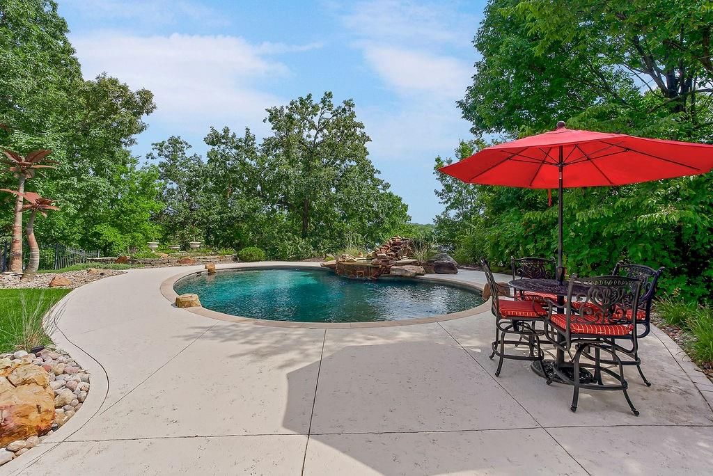 6006 Westshore Court — photo 83