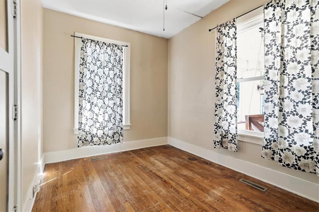 209 Maple Street — photo 13