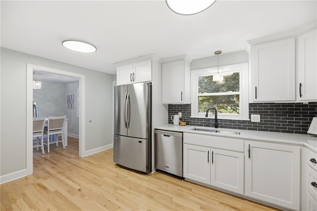 6624 Marty Street — photo 12