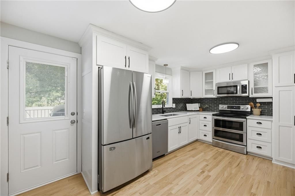 6624 Marty Street — photo 13