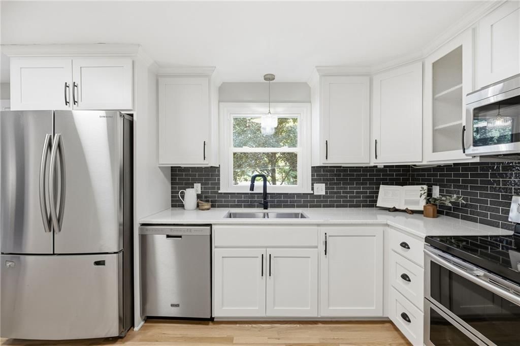 6624 Marty Street — photo 16
