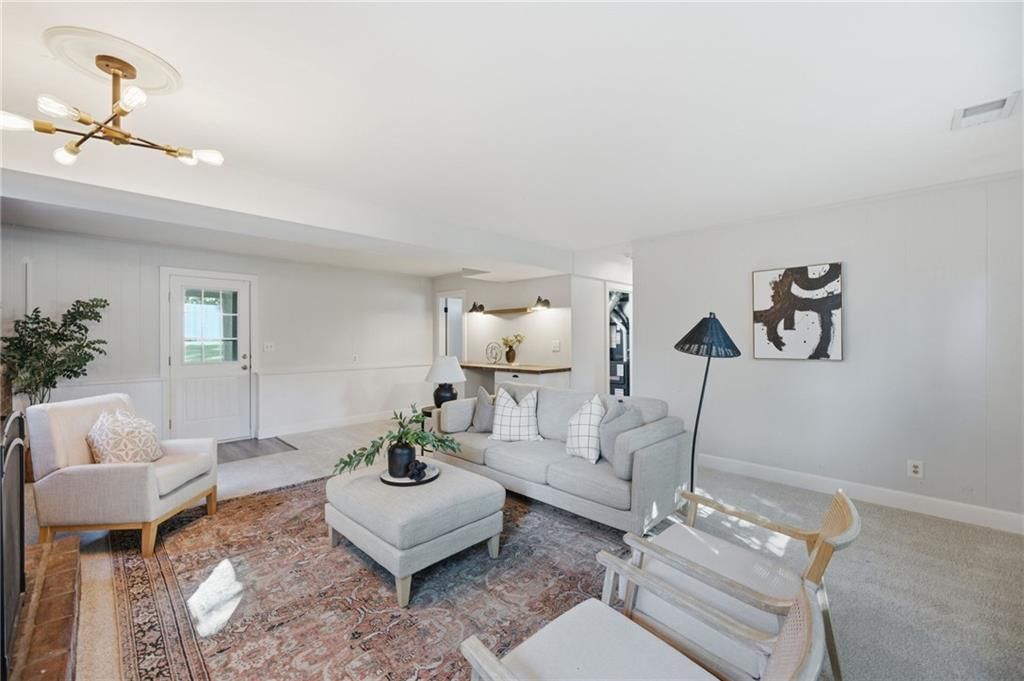 6624 Marty Street — photo 30