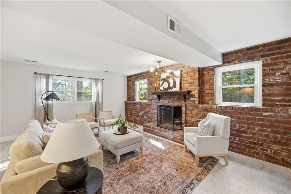 6624 Marty Street — photo 32