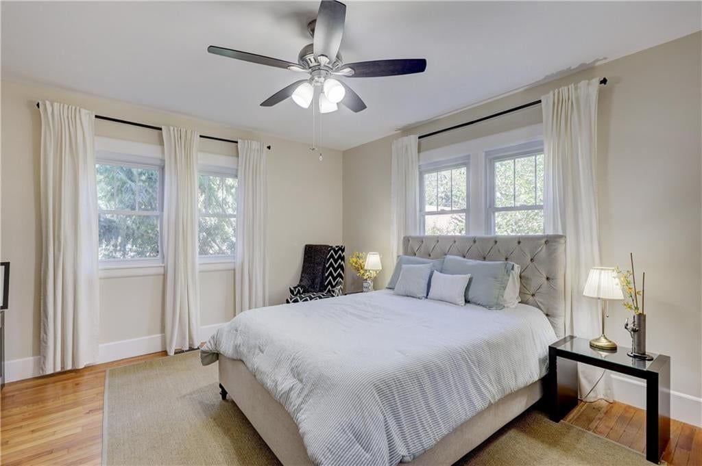 124 W Monroe Street — photo 31