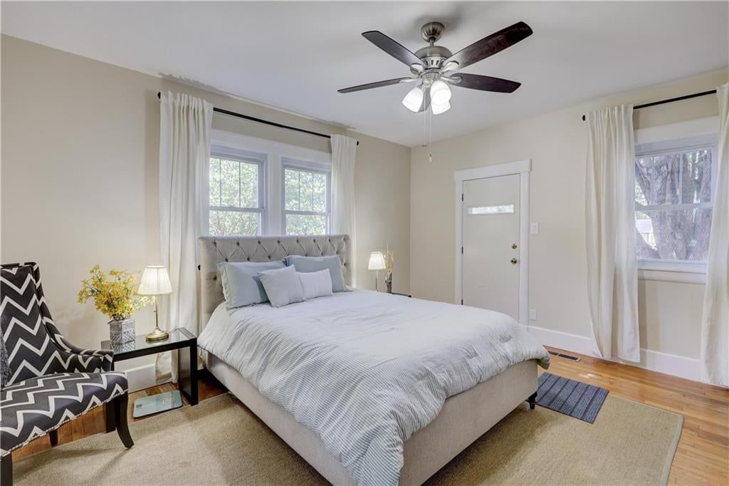 124 W Monroe Street — photo 33