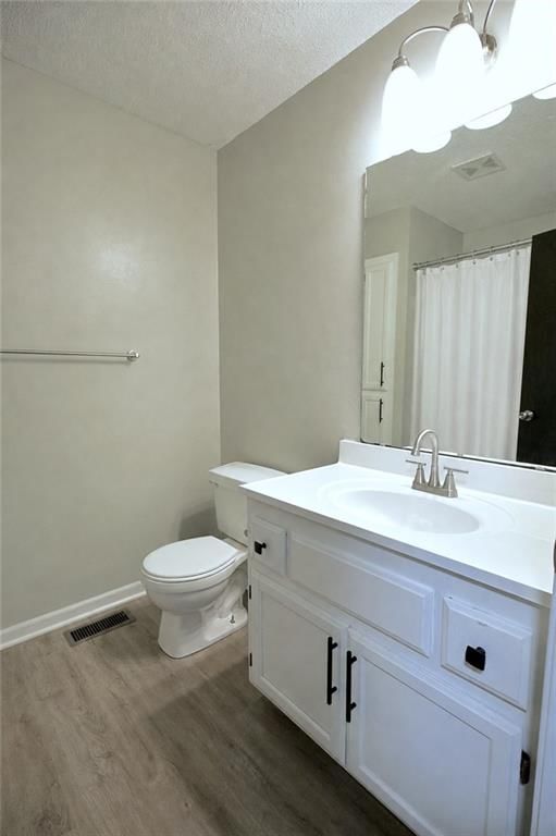 1215 Susan Street — photo 19
