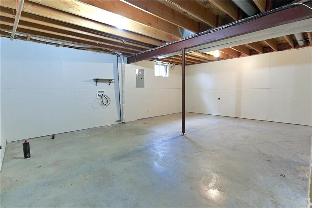 1215 Susan Street — photo 23