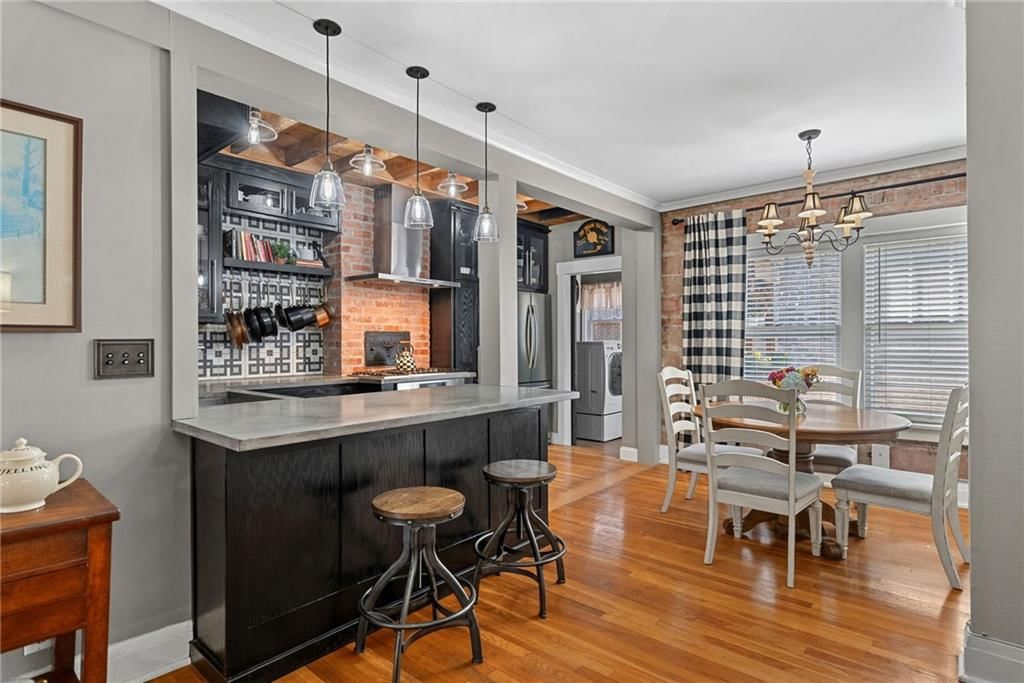 4506 JC Nichols Parkway — photo 8