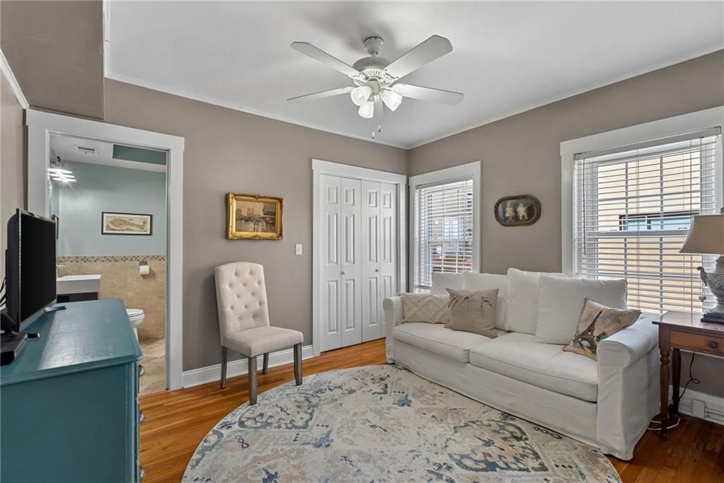 4506 JC Nichols Parkway — photo 18