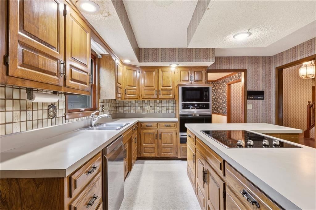 1125 E Sleepy Hollow Drive — photo 14