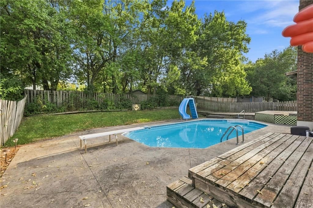 1125 E Sleepy Hollow Drive — photo 31