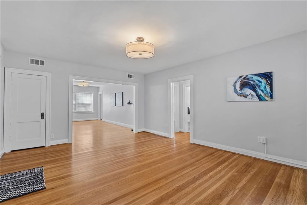 4434 J C Nichols Parkway — photo 5