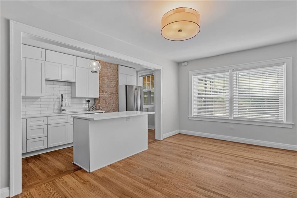 4434 J C Nichols Parkway — photo 7