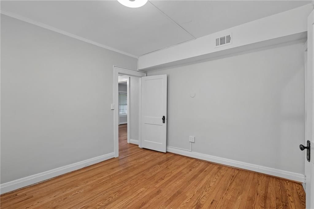 4434 J C Nichols Parkway — photo 15